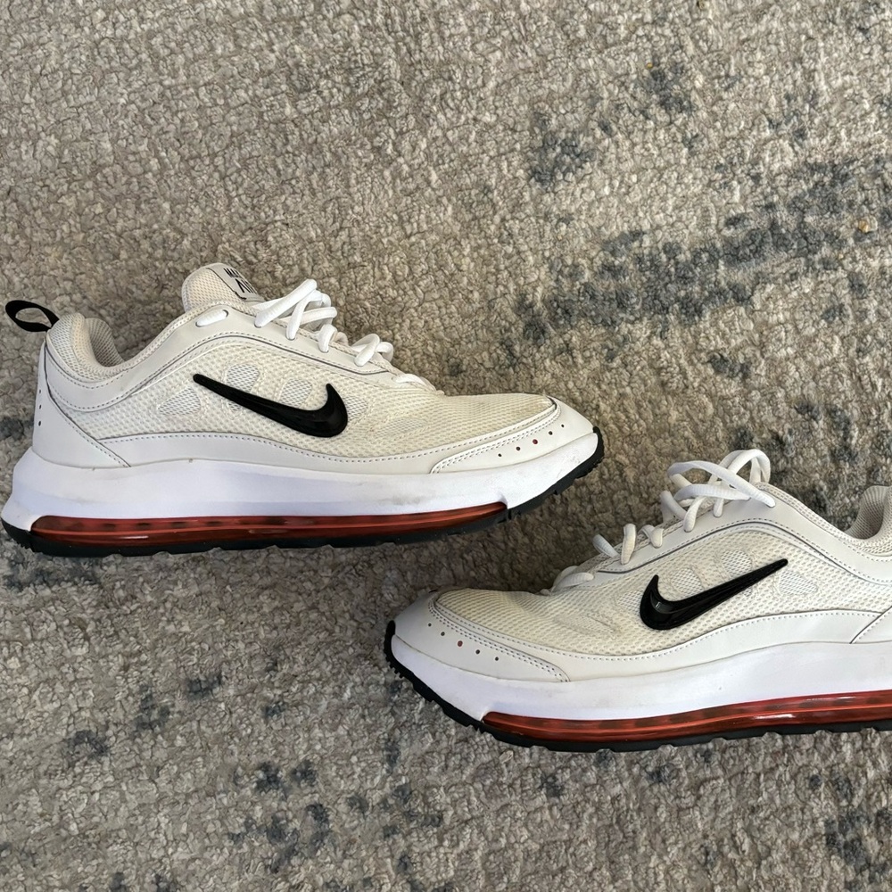 Nike air max size 9